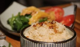 小强爆料米饭怎么做视频,米饭这样做，美味又营养！