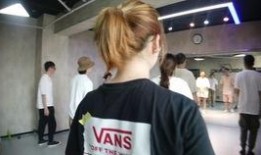 爆料热点视频西安,古城新韵，网红打卡地背后的故事