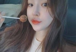 网红吃瓜搞笑头像女的,趣味横生的网络表情盛宴