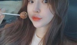 网红吃瓜搞笑头像女的,趣味横生的网络表情盛宴