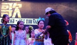 歌手被爆料小孩视频在线观看,家庭与公众形象的冲突