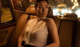教主爆料女星被踩脚板视频,教主爆料引发热议