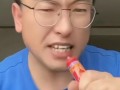 小伙隔离爆料视频播放,小伙爆料视频引发网友热议